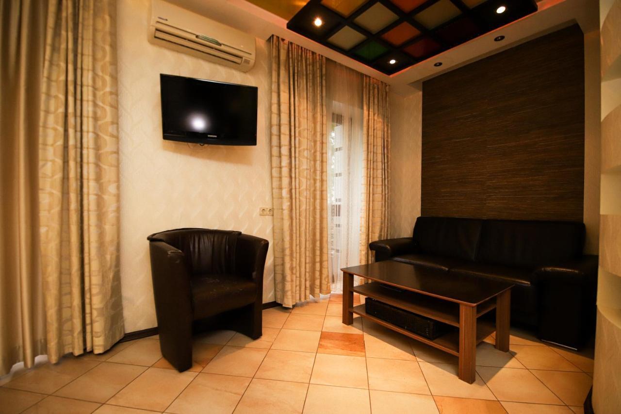 Prestige Apart-Hotel Кишинів Екстер'єр фото