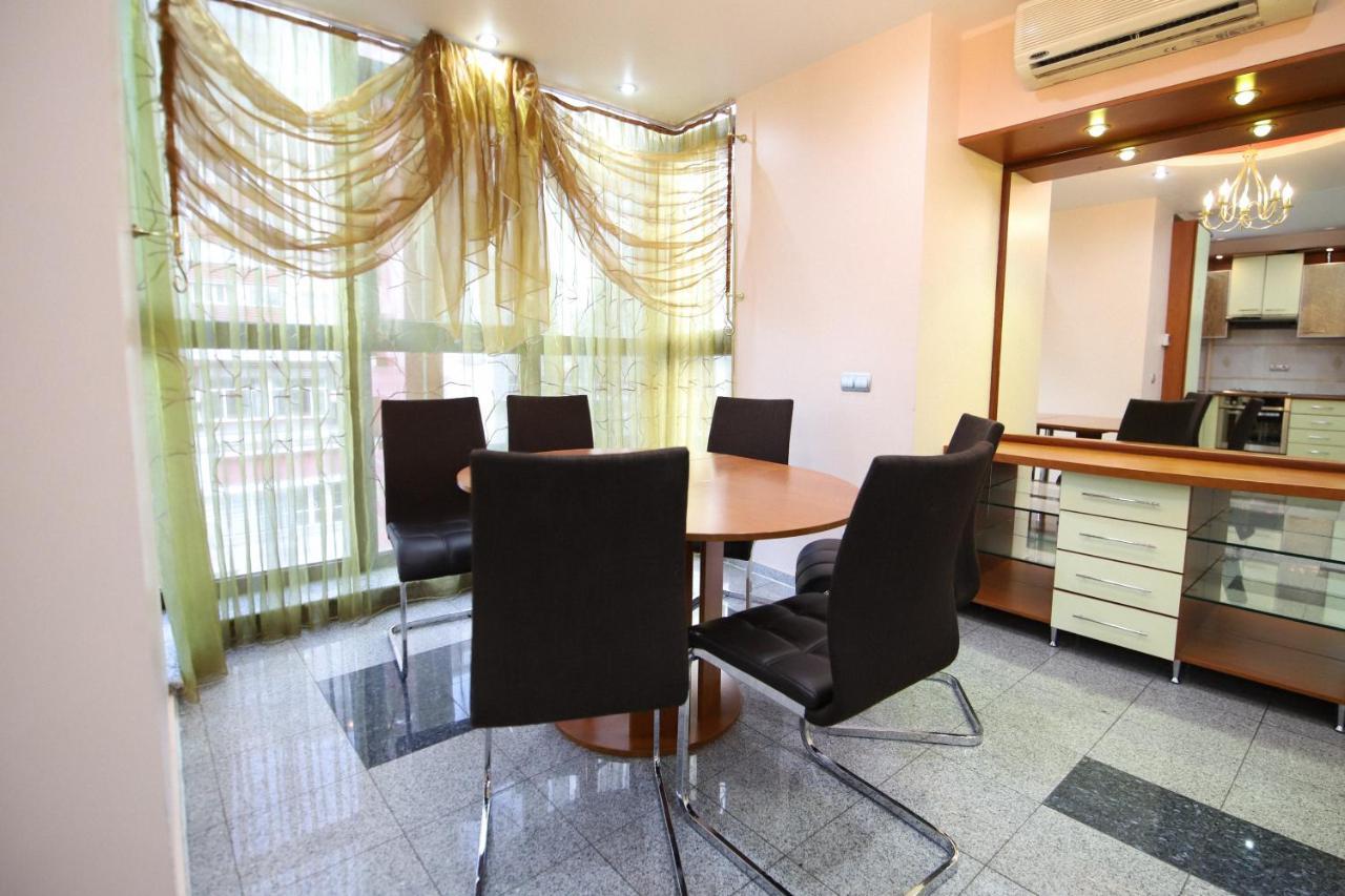 Prestige Apart-Hotel Кишинів Екстер'єр фото