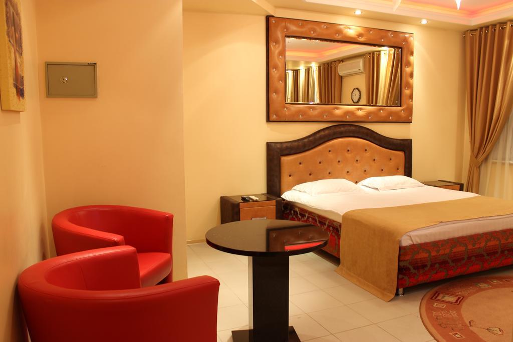 Prestige Apart-Hotel Кишинів Екстер'єр фото