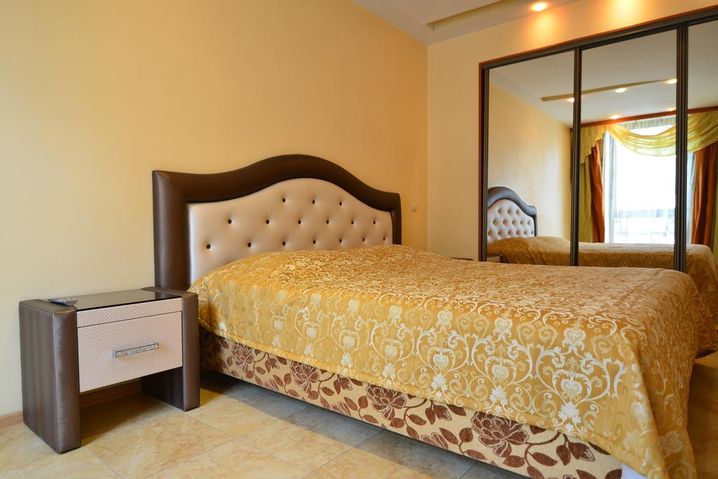 Prestige Apart-Hotel Кишинів Екстер'єр фото